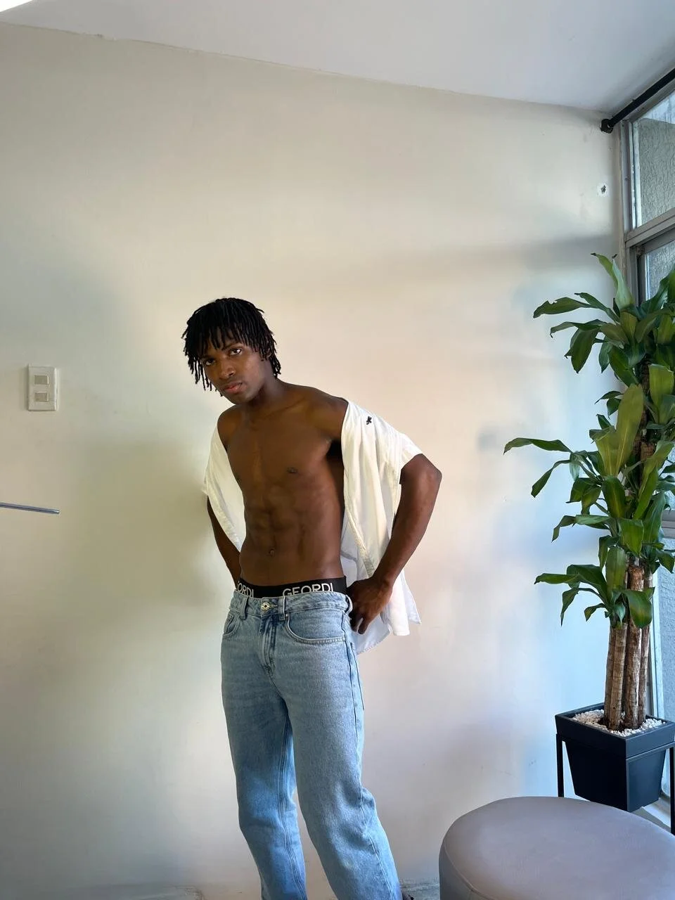 XXX Porn Photo of Nude tau_montes 11