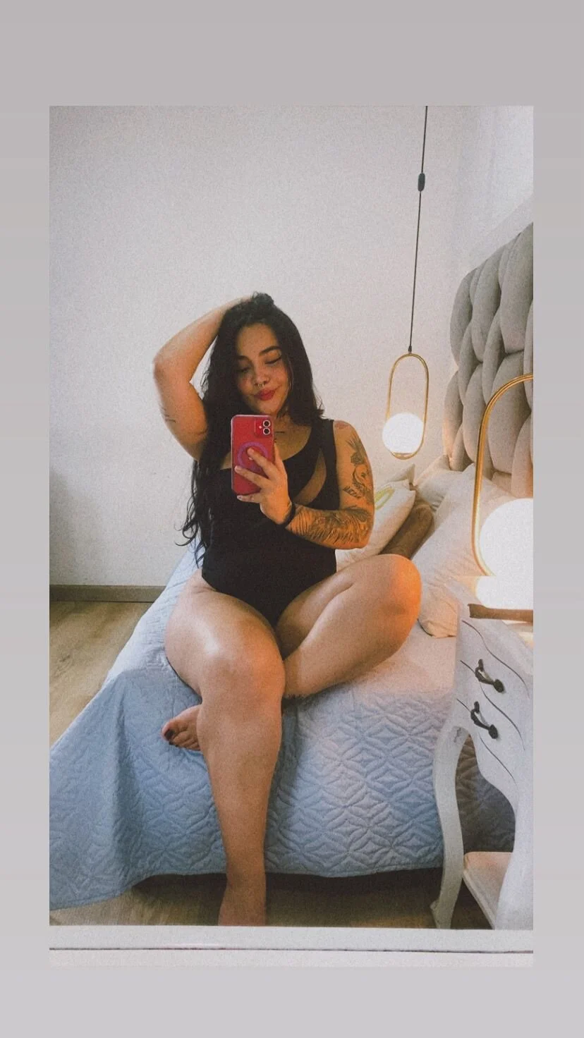XXX Porn Photo of Nude miley_jones_ 9