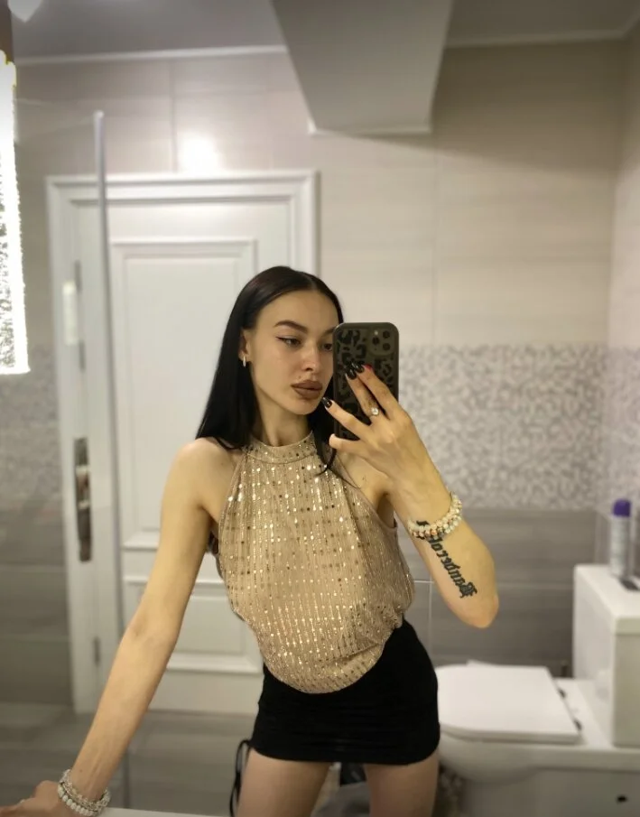 XXX Porn Photo of Nude Daphne_Darkthorn 36