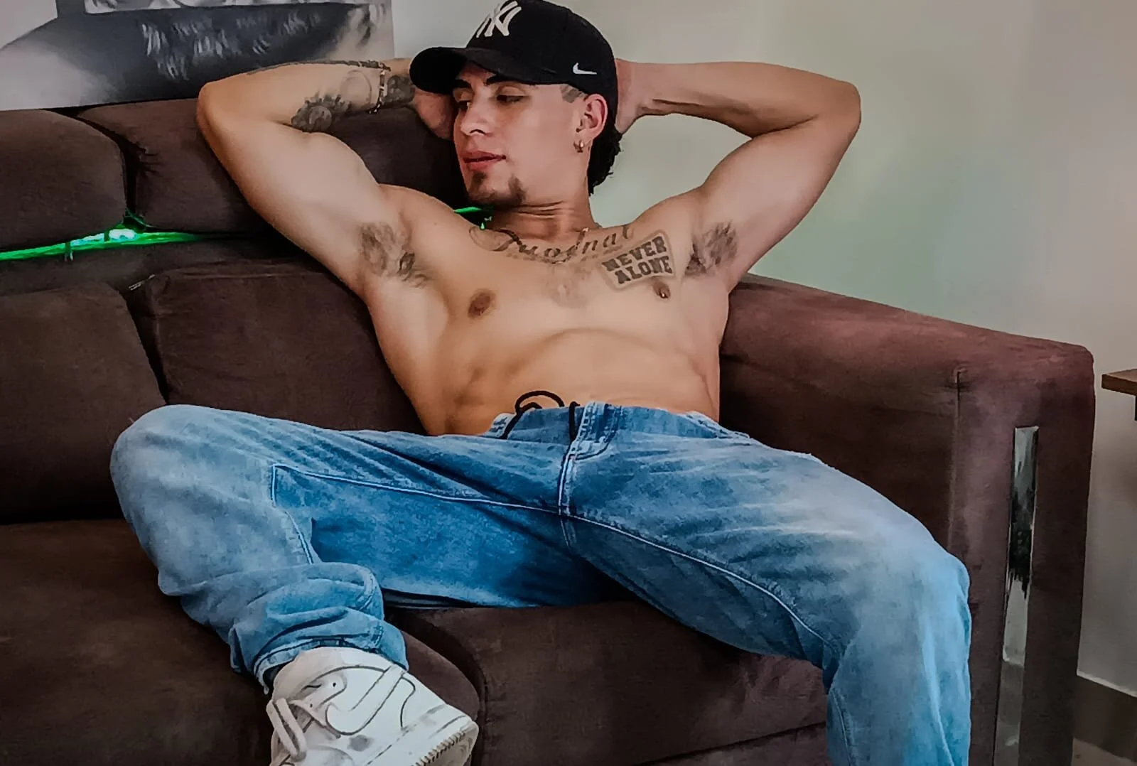 XXX Porn Photo of Nude Austin_nice_cock 1