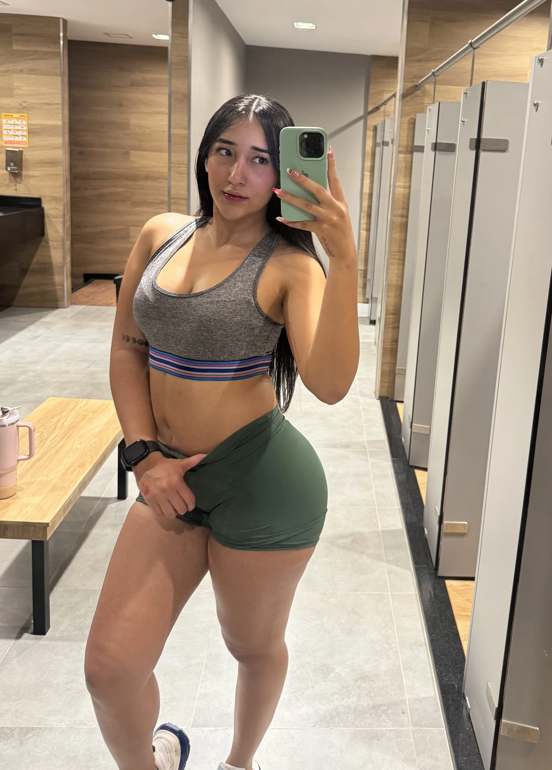 XXX Porn Photo of Nude isabellaHill2 17
