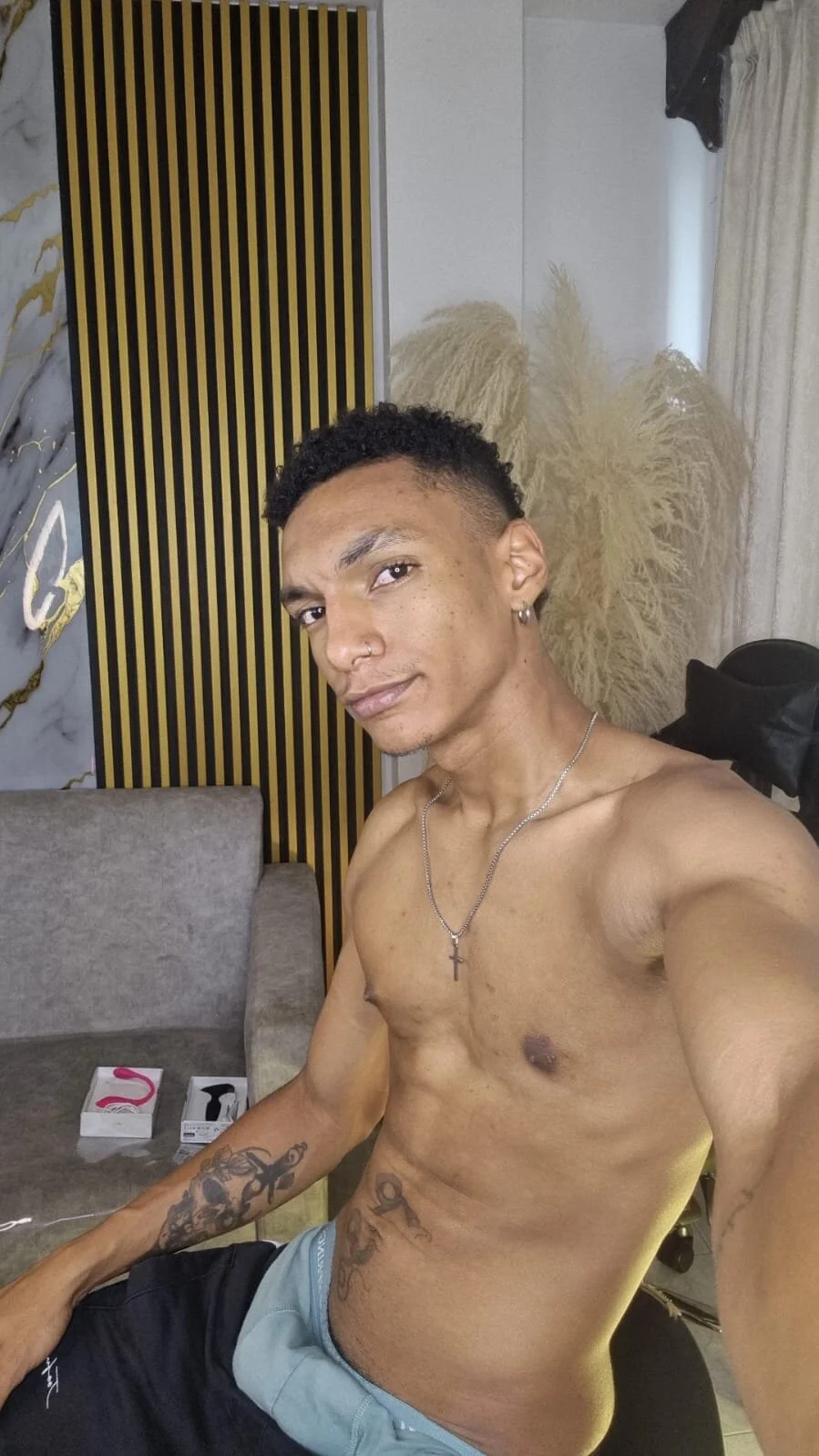 XXX Porn Photo of Nude JulienSaint 34