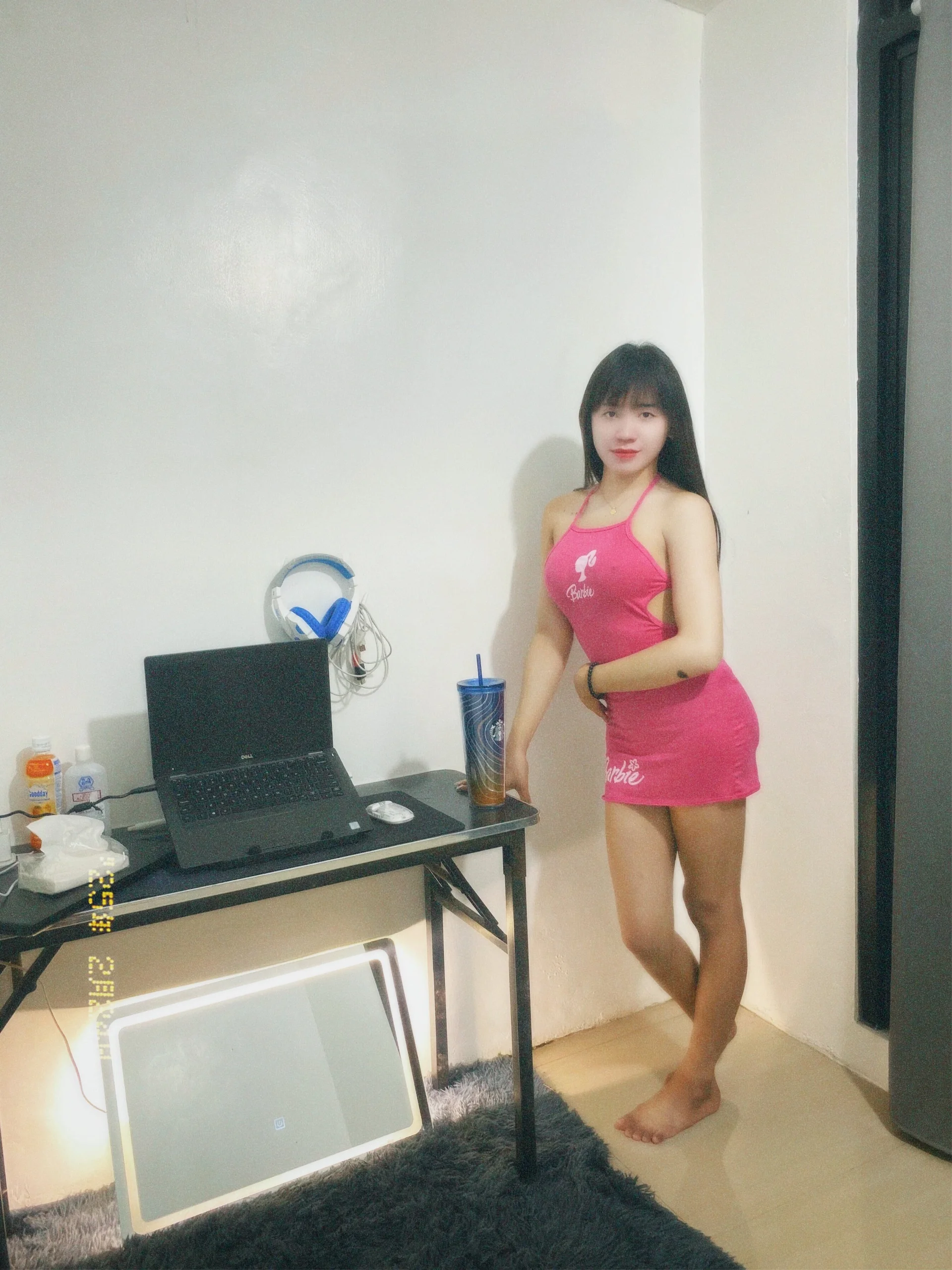 XXX Porn Photo of Nude HardCockLinda69 6
