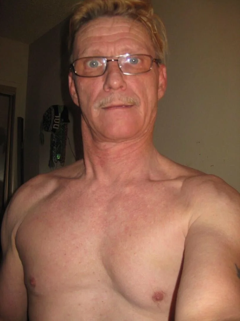 XXX Porn Photo of Nude markluvskitty 2