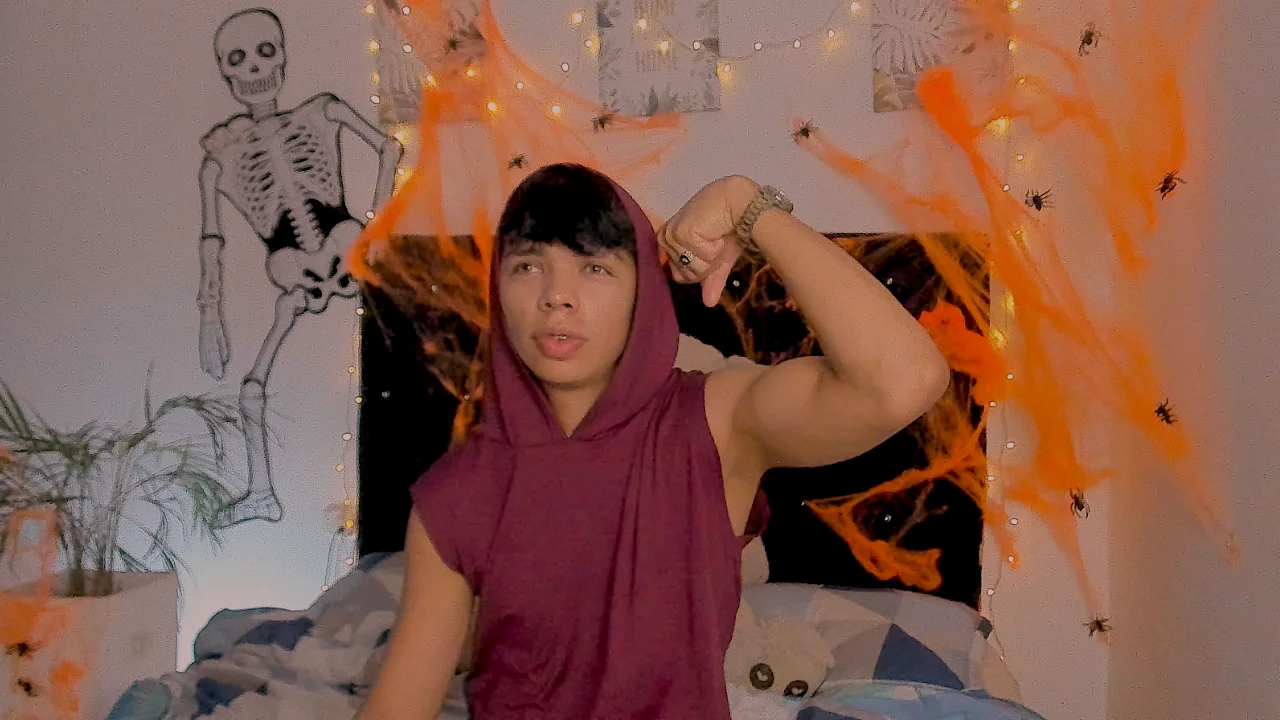 XXX Porn Photo of Nude Zacktorres_ 17