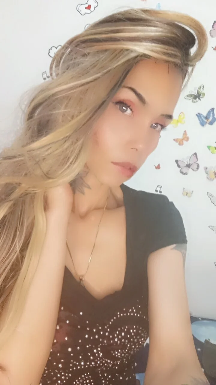 XXX Porn Photo of Nude connie-big_hot-pussy 3