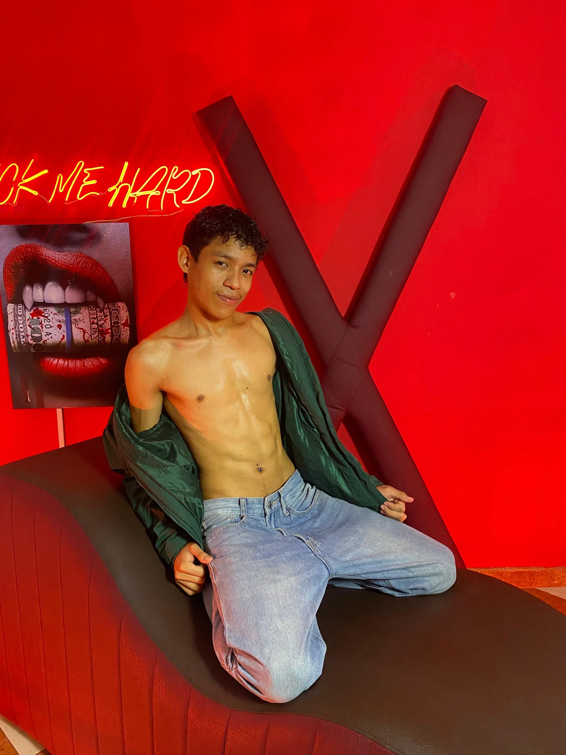 XXX Porn Photo of Nude SKINNY_BOYXXX 1