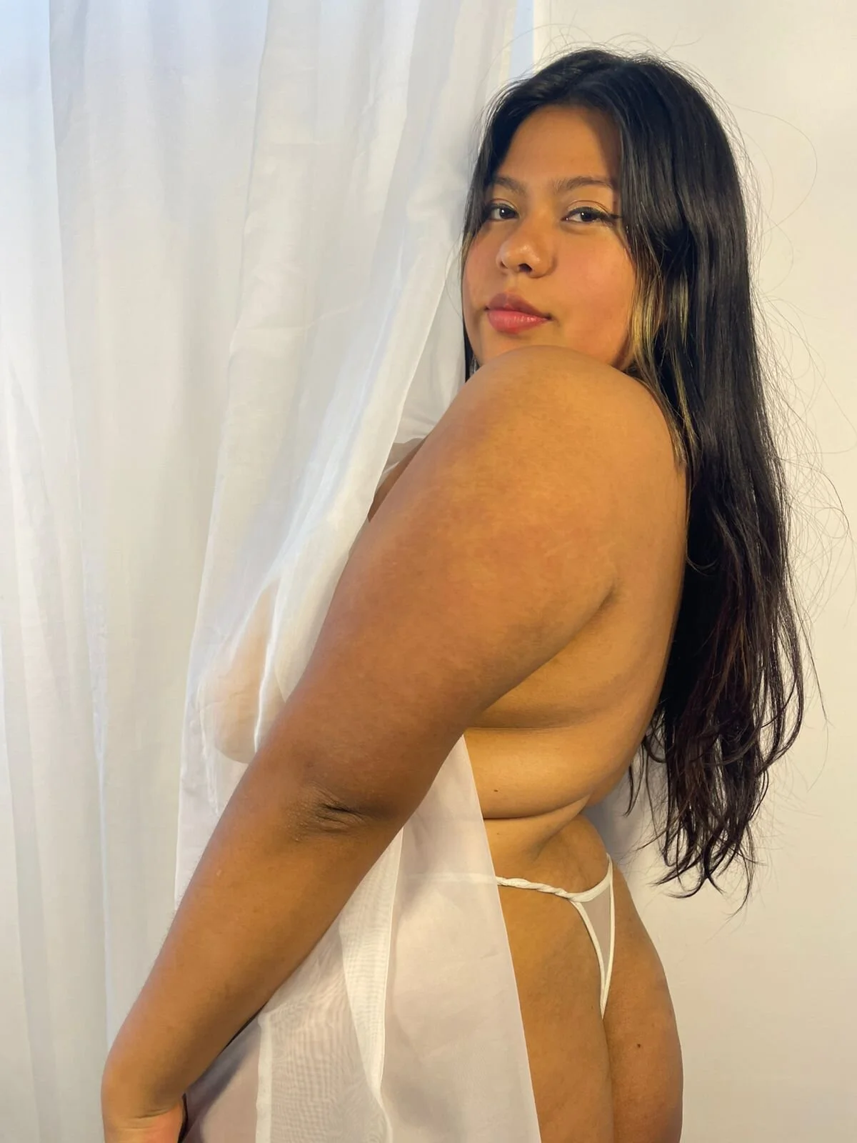 XXX Porn Photo of Nude jazmin_huntress 7