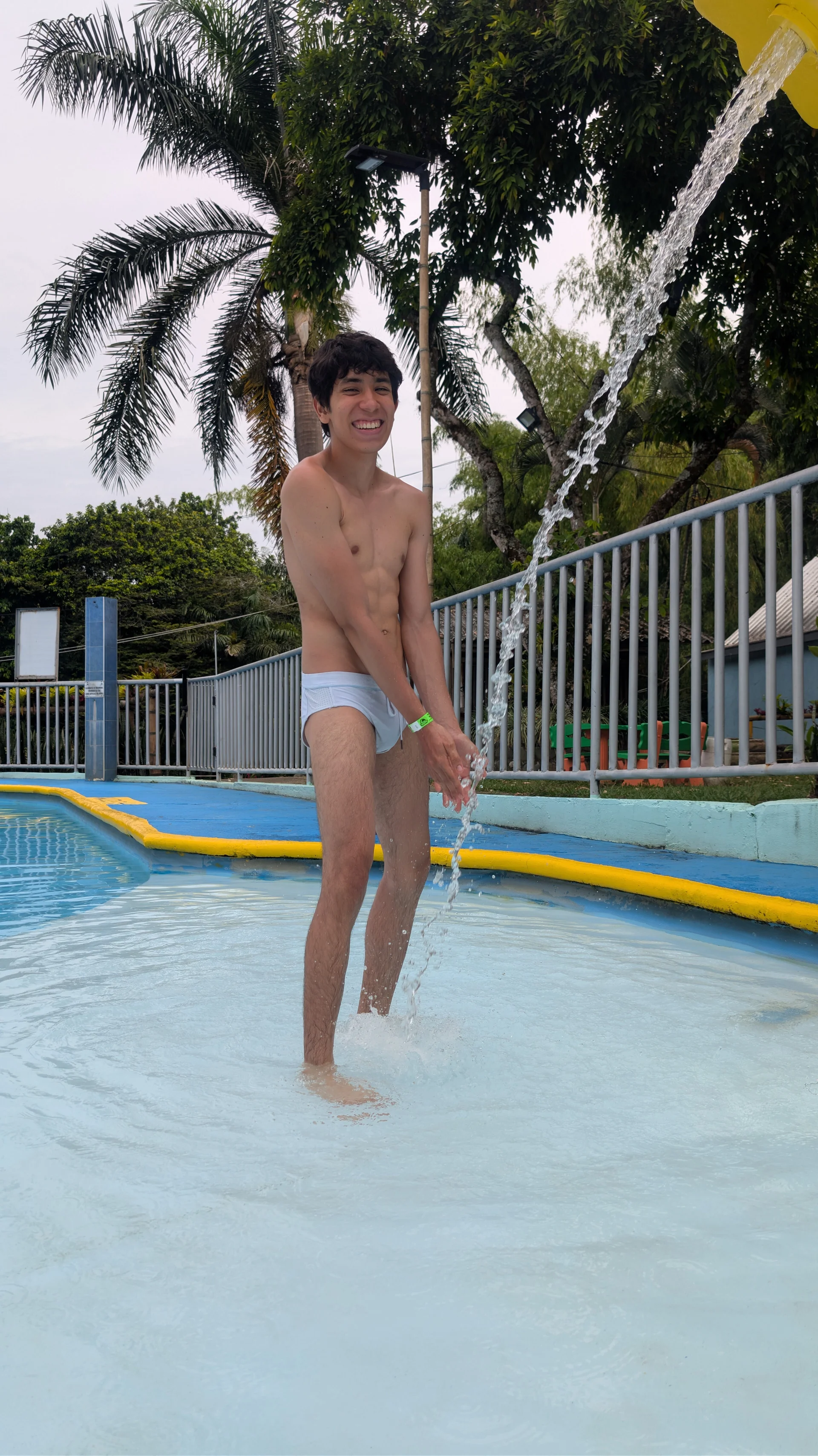 XXX Porn Photo of Nude Neo_Twink 85