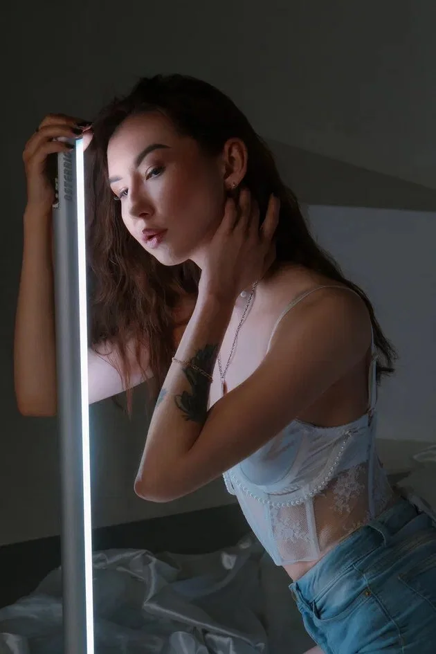 XXX Porn Photo of Nude EmilyGray__ 10