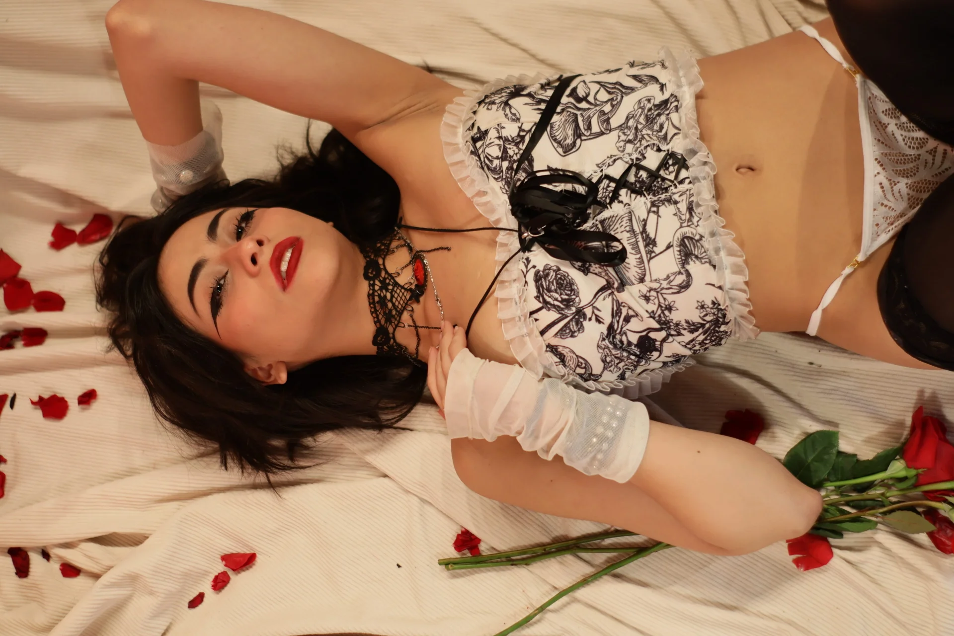 XXX Porn Photo of Nude vampy_dolll 10