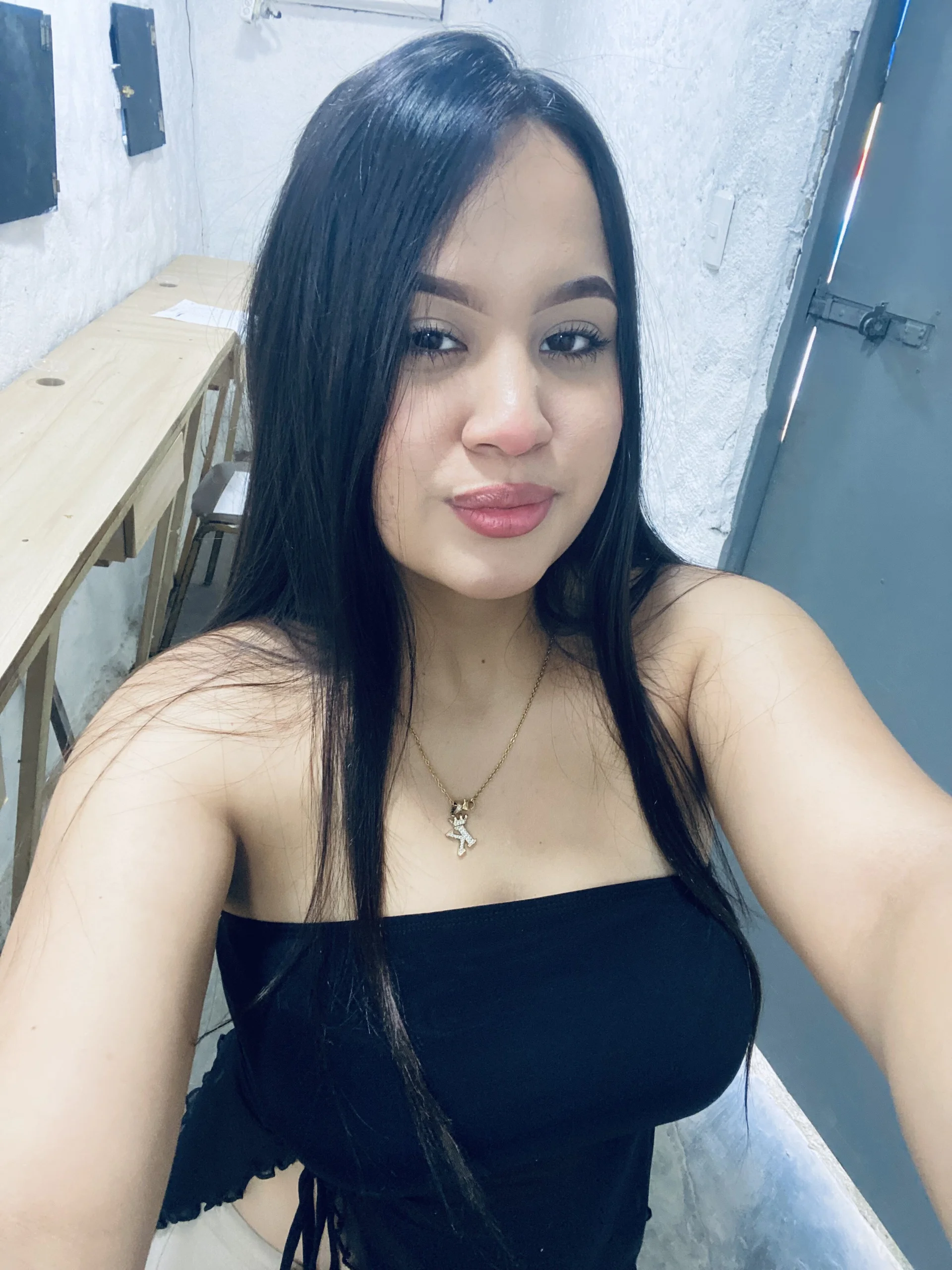 XXX Porn Photo of Nude Khris_sub 24