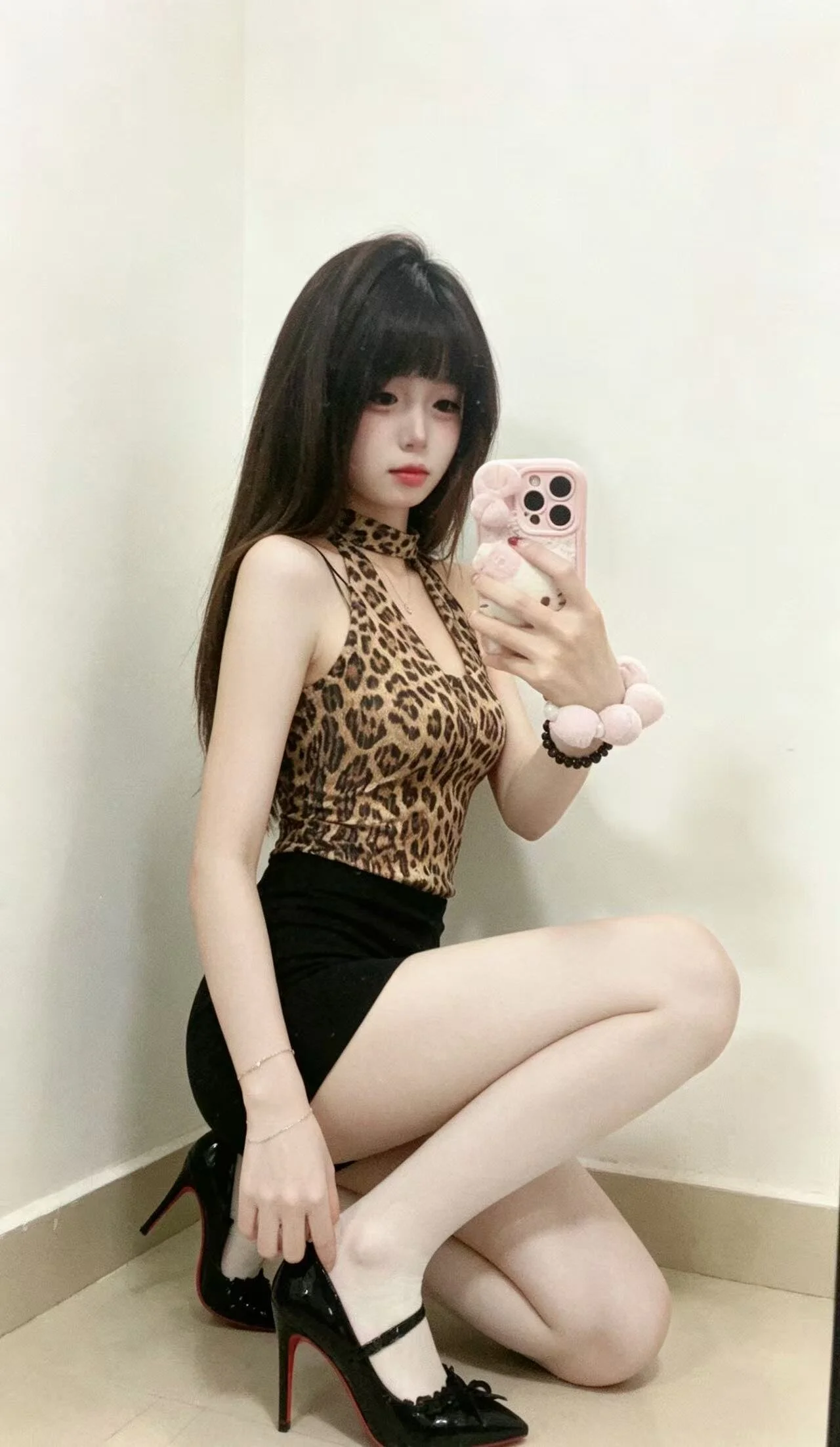 XXX Porn Photo of Nude HAPPY-0001 4