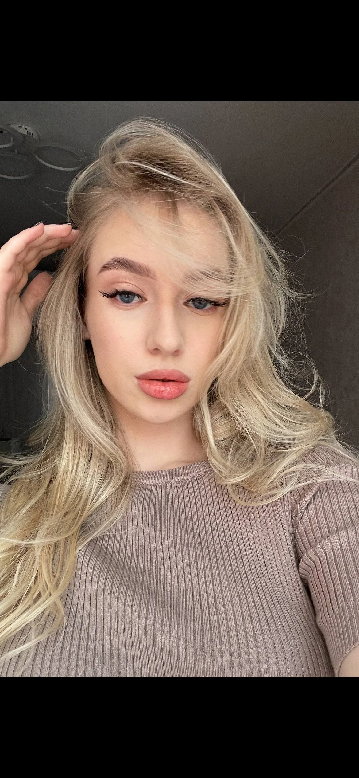XXX Porn Photo of Nude elldiana 1