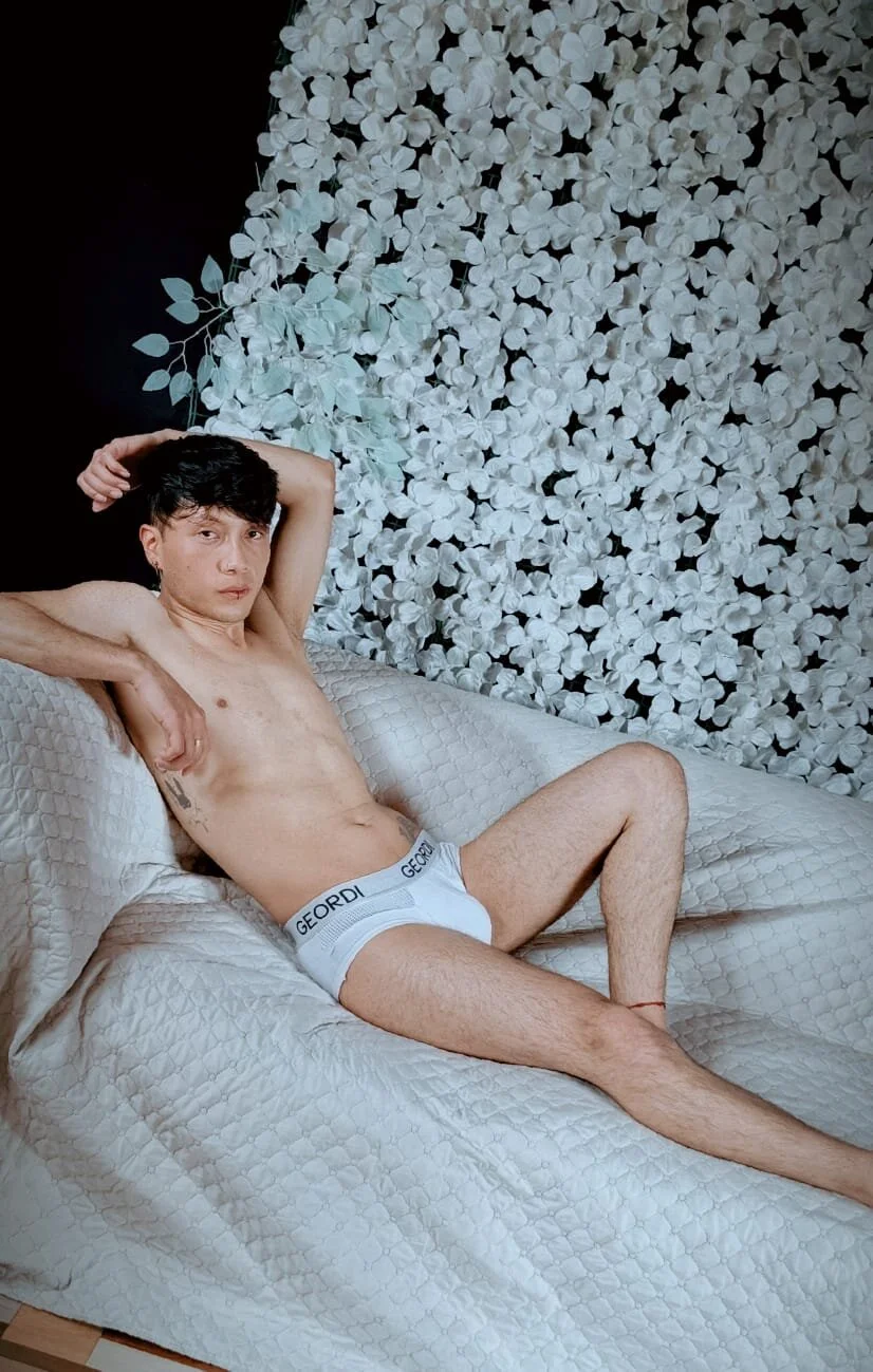 XXX Porn Photo of Nude Ethan-fox4 1