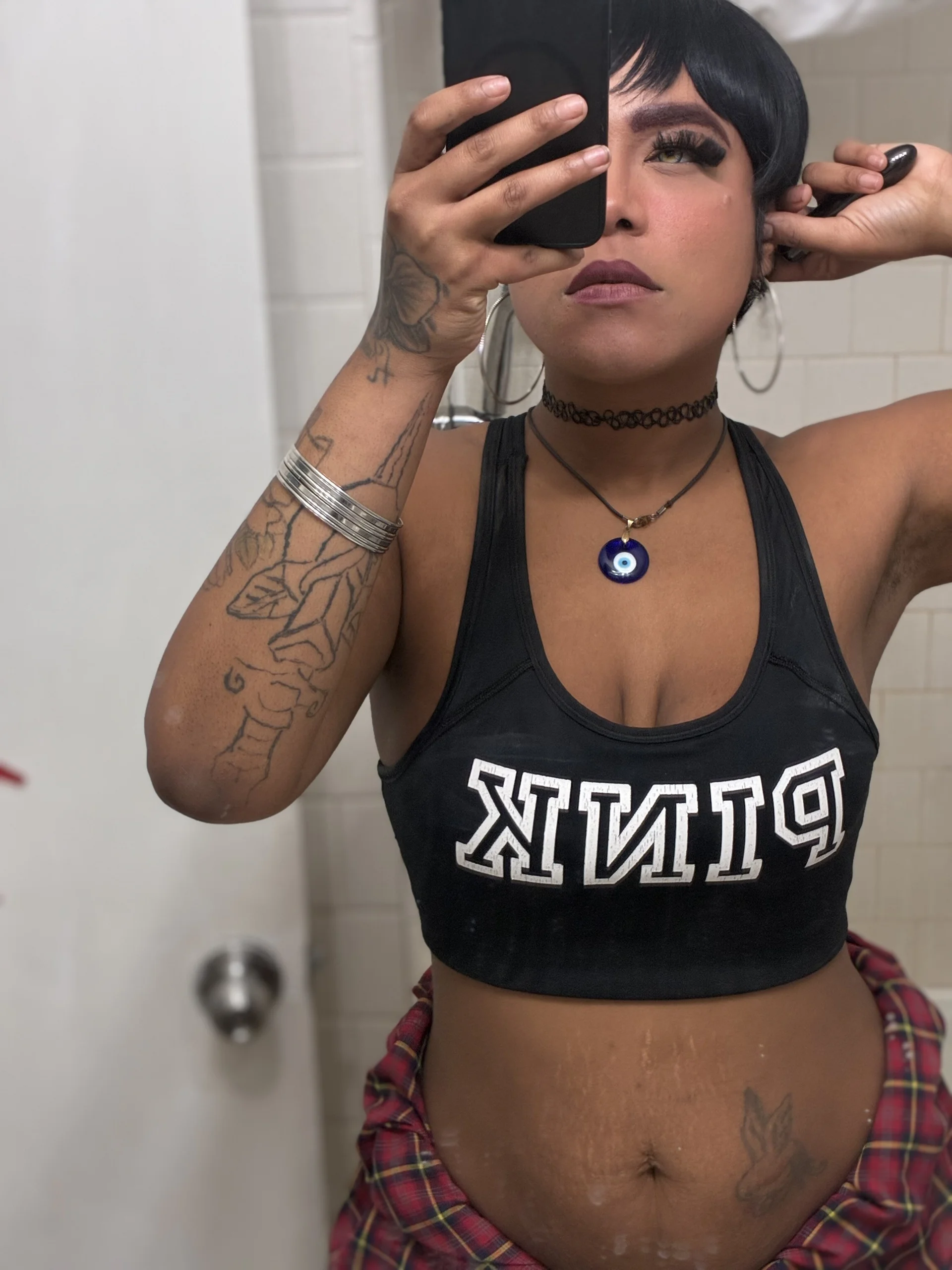 XXX Porn Photo of Nude Hazel_Grey 44
