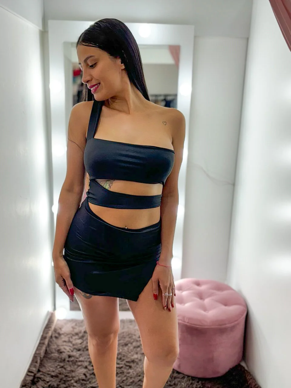 XXX Porn Photo of Nude Putitatease 14