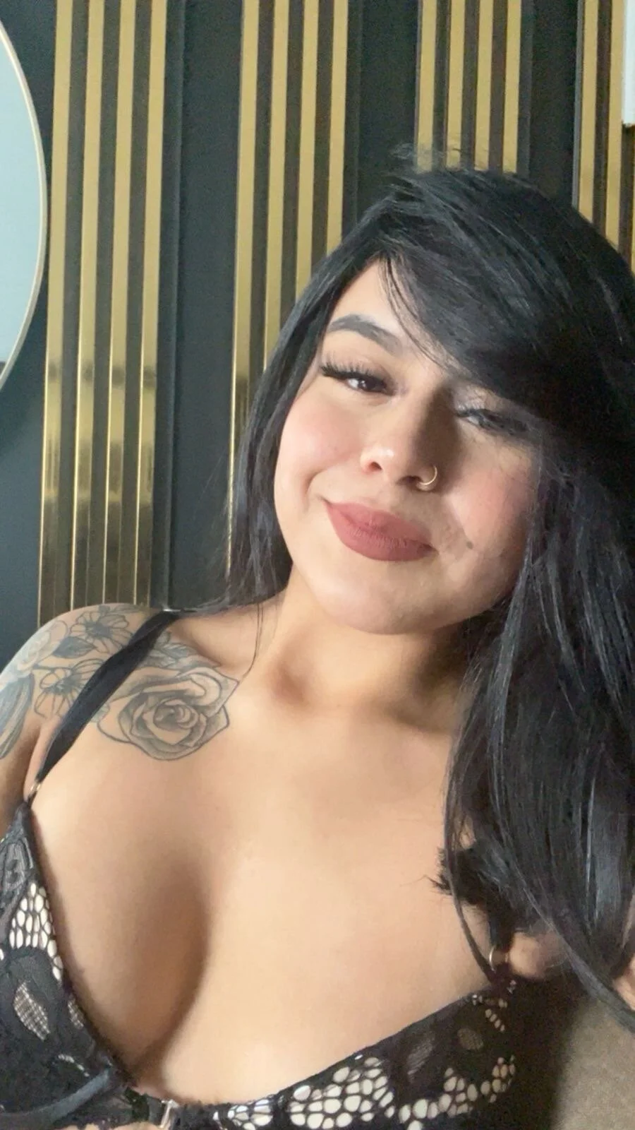 XXX Porn Photo of Nude Camila_shaded 4