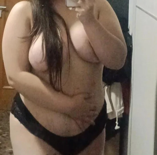 XXX Porn Photo of Nude SmokeyAnne 6