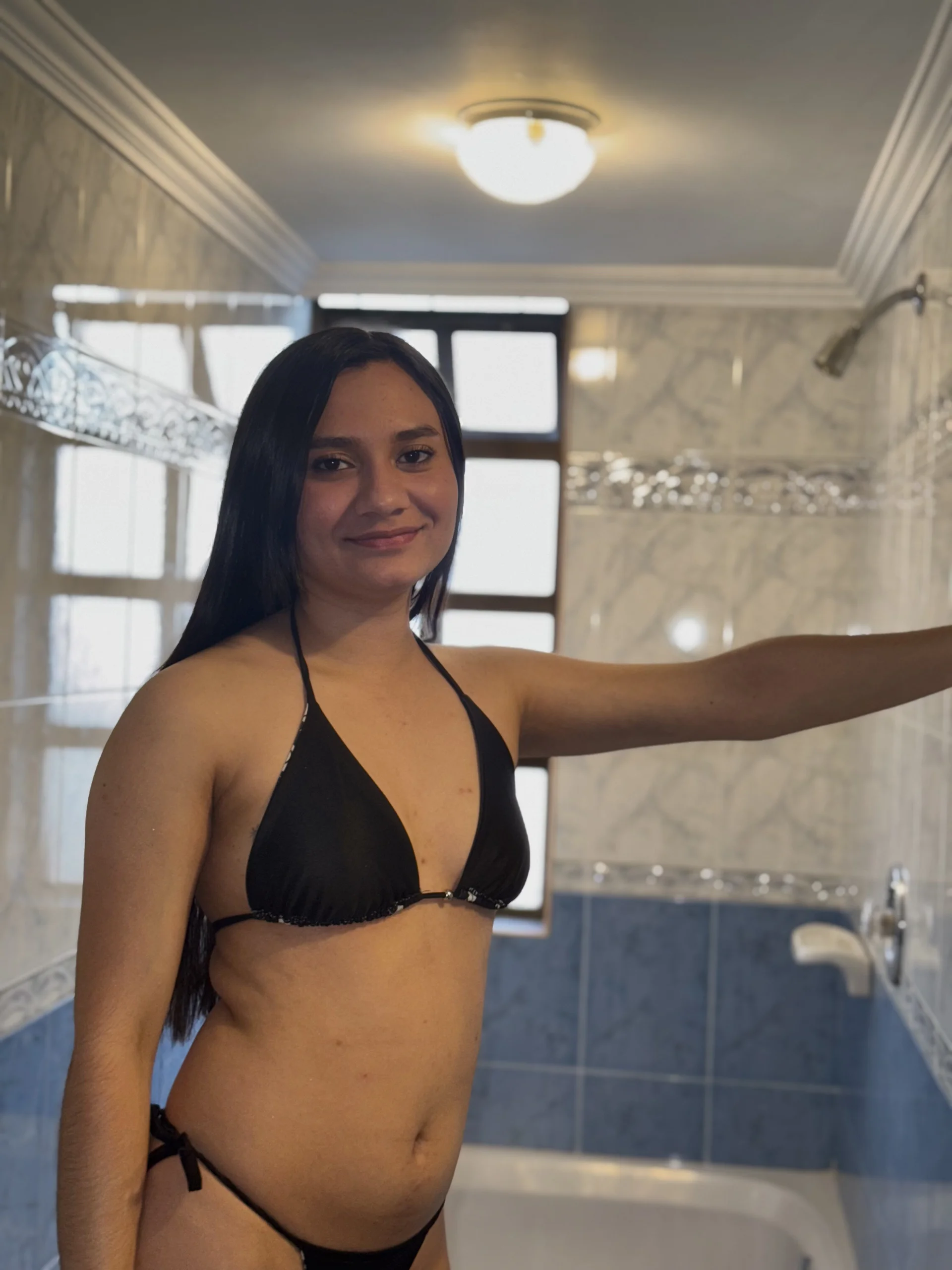 XXX Porn Photo of Nude emmars_ 129