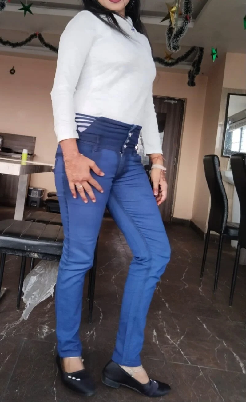 XXX Porn Photo of Nude Cute-Simmi69 1