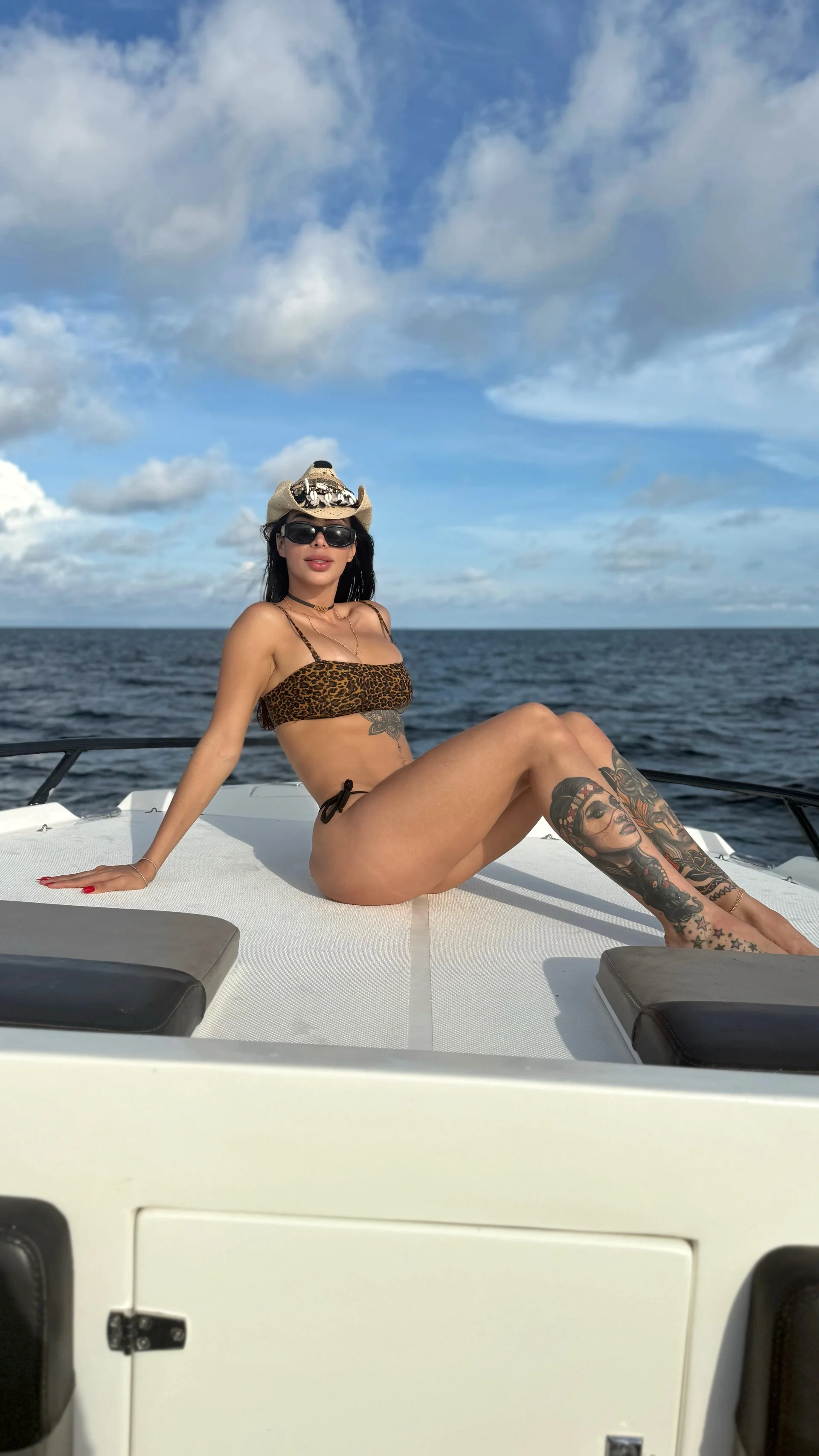 XXX Porn Photo of Nude mckenzieklein 2