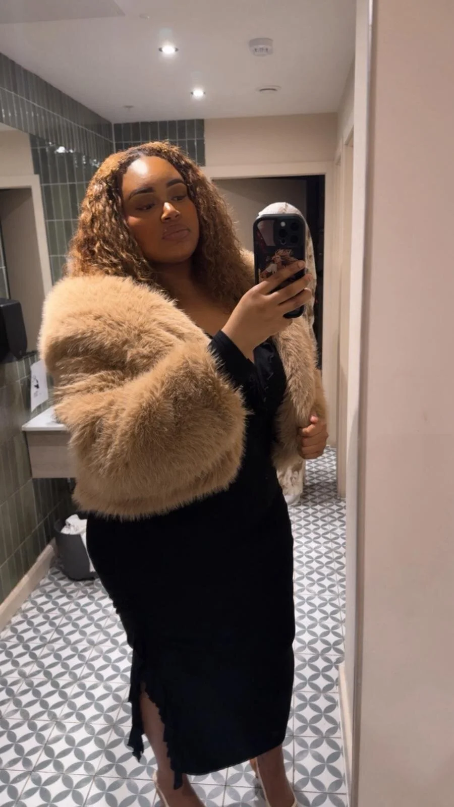 XXX Porn Photo of Nude zahiraax 1