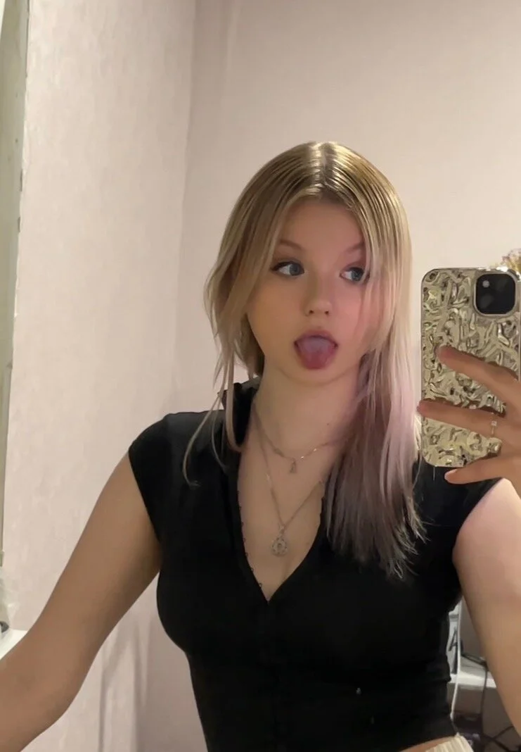 XXX Porn Photo of Nude AnnyBany 26