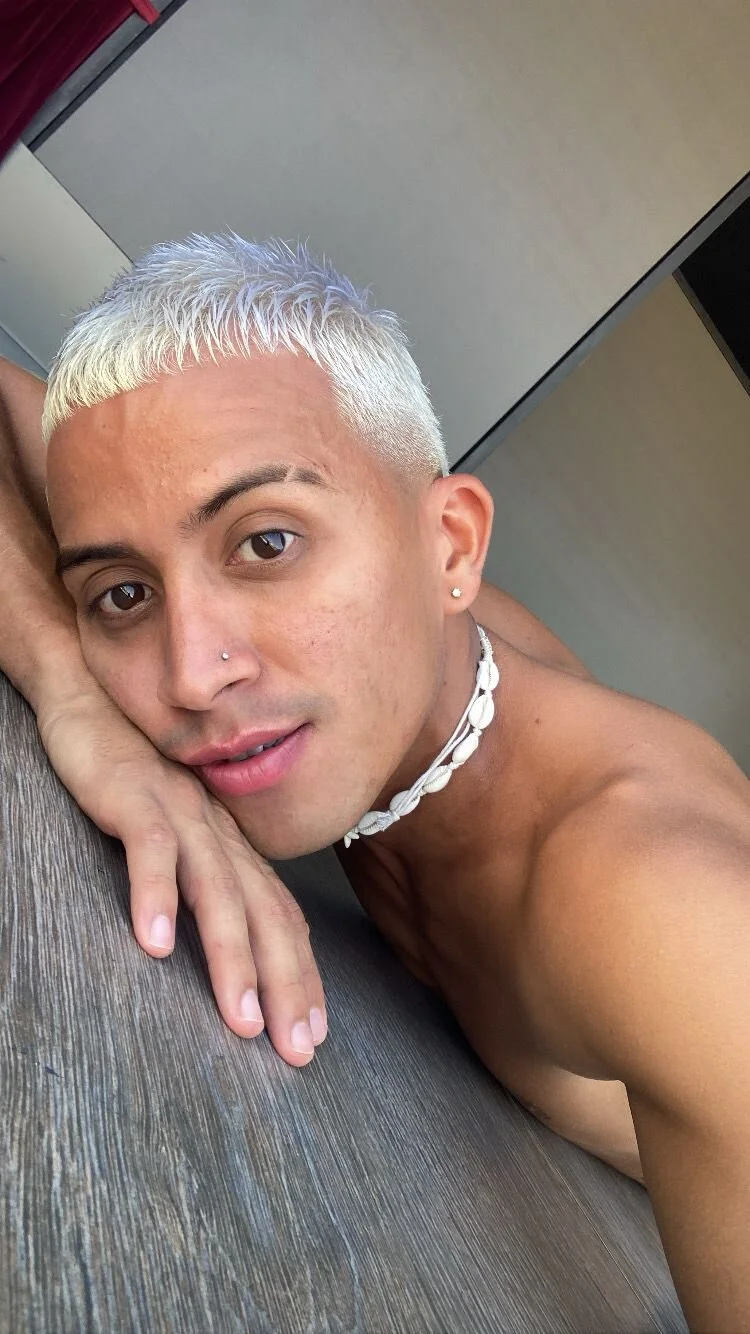 XXX Porn Photo of Nude sweet_boygay 3