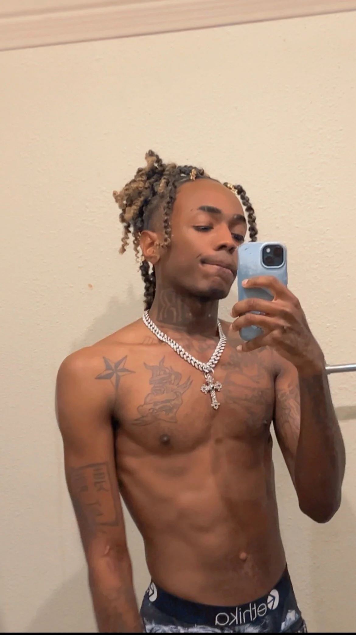 XXX Porn Photo of Nude richwifi 2