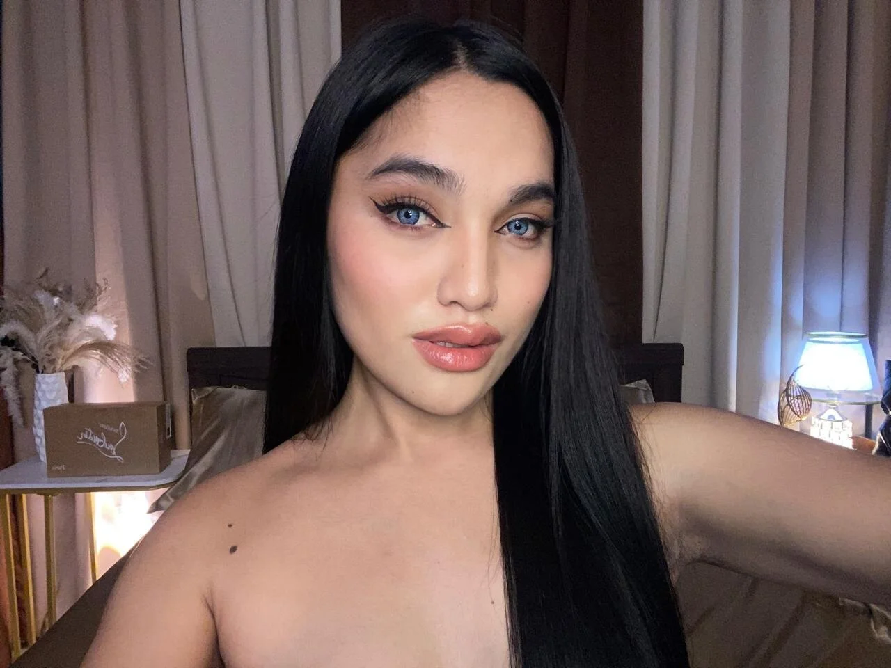 XXX Porn Photo of Nude DiannaRiches 9