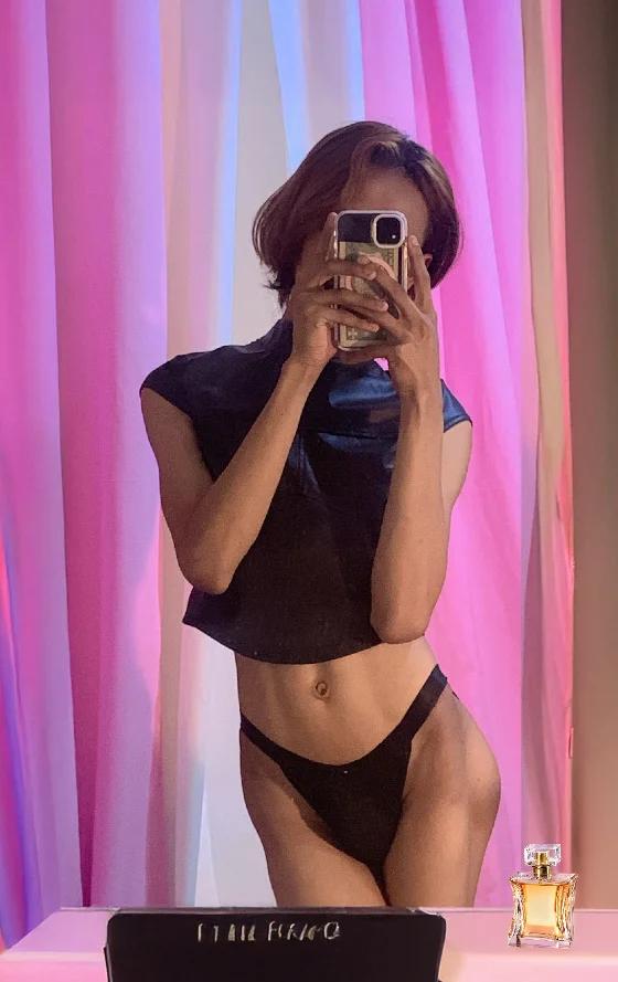 XXX Porn Photo of Nude imtwinky 8