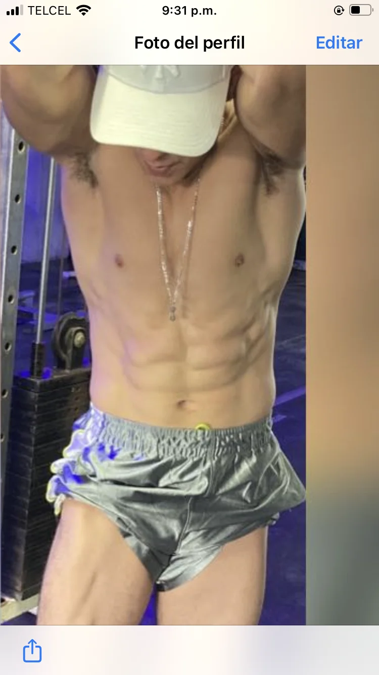 XXX Porn Photo of Nude chico_irresistible 4