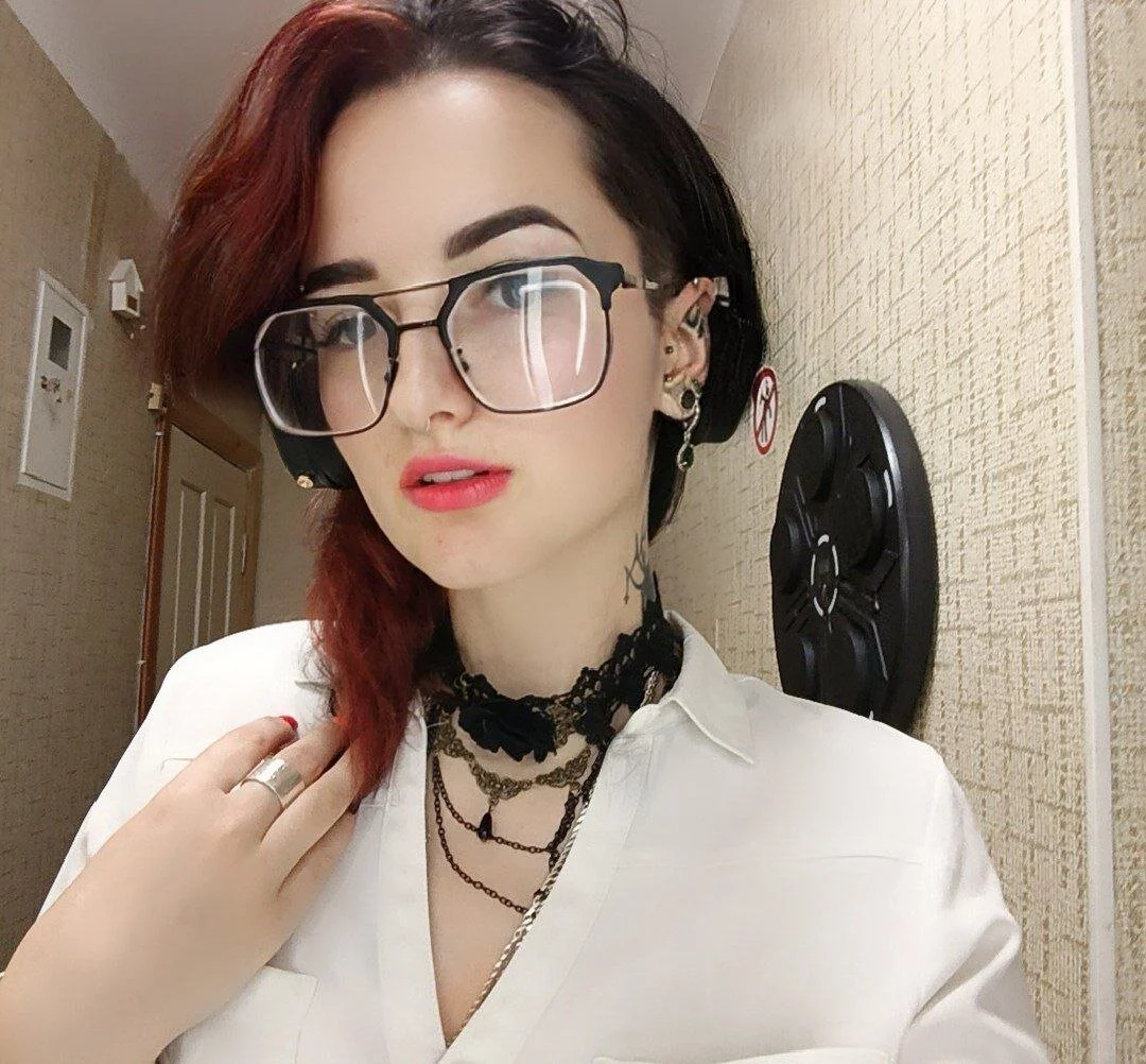 XXX Porn Photo of Nude Persefoha 1