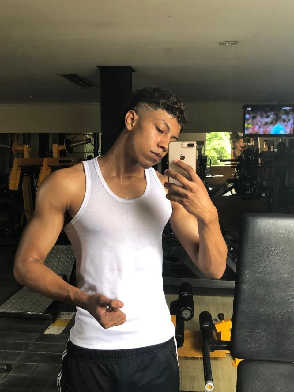 XXX Porn Photo of Nude RickyEbony 21