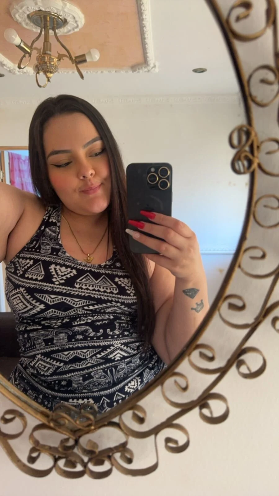 XXX Porn Photo of Nude emma_hoot1 170