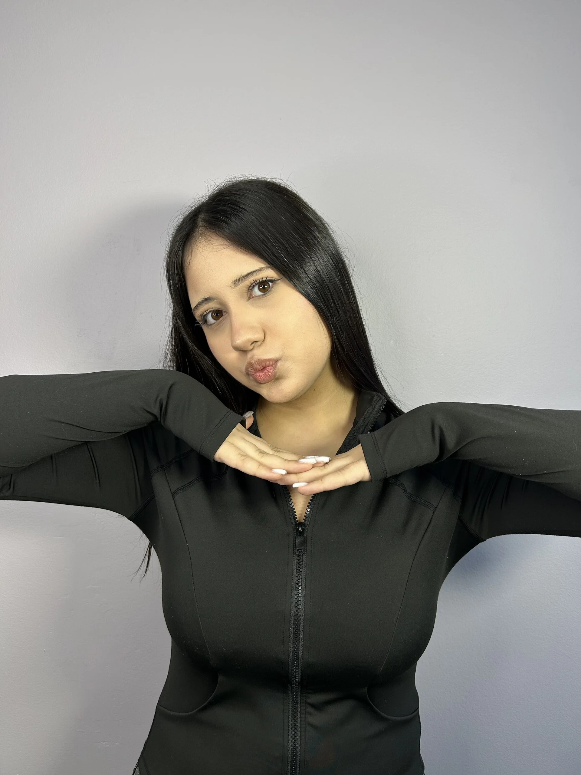 XXX Porn Photo of Nude ArdisUmeh 4