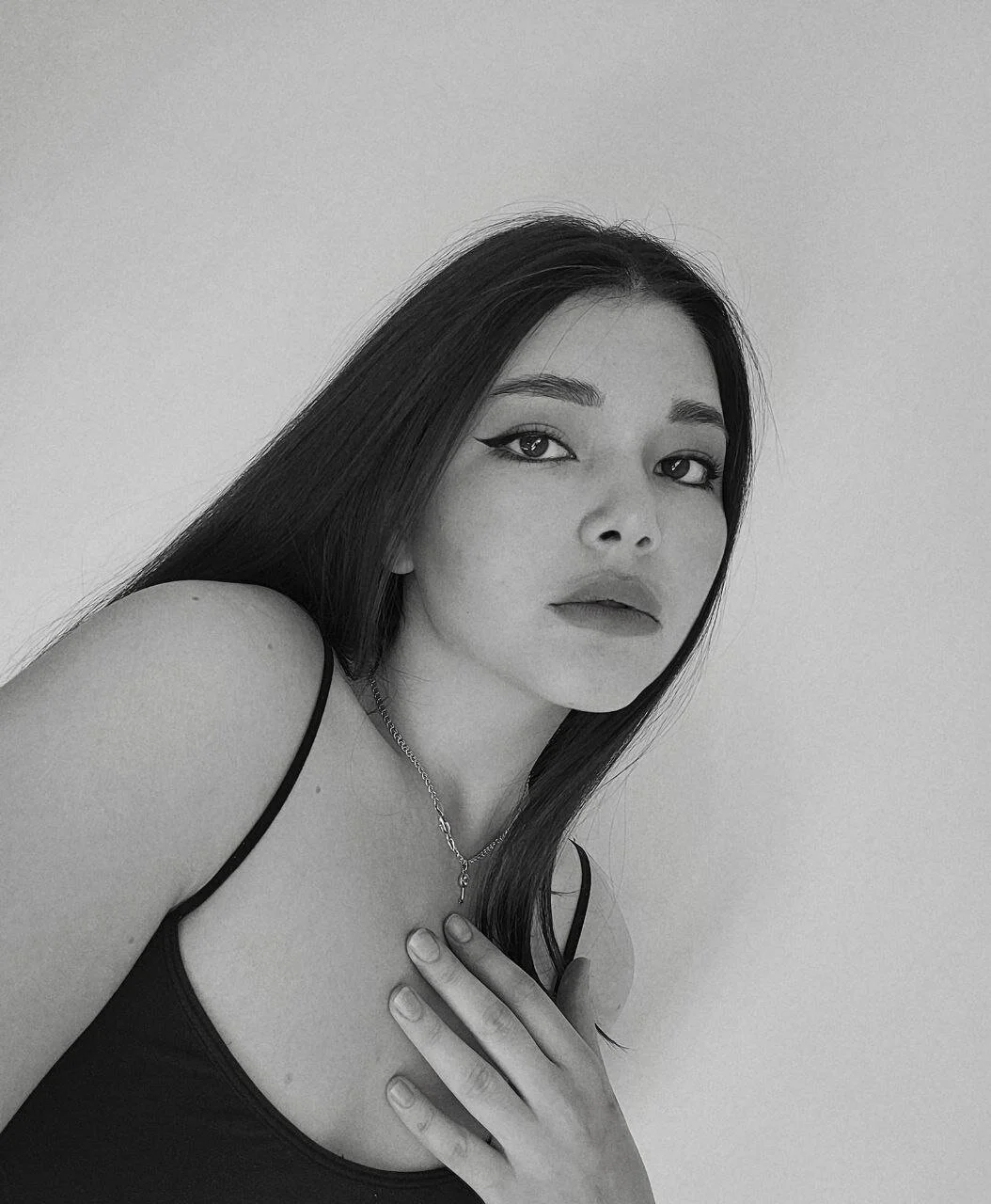 XXX Porn Photo of Nude Albi_Glow 4