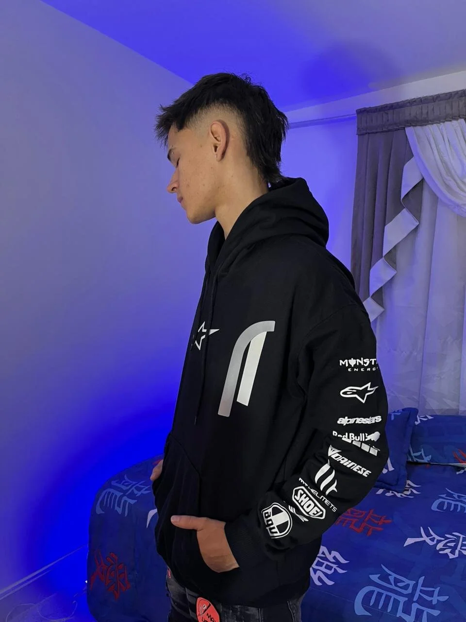 XXX Porn Photo of Nude Aron_Boyy 1
