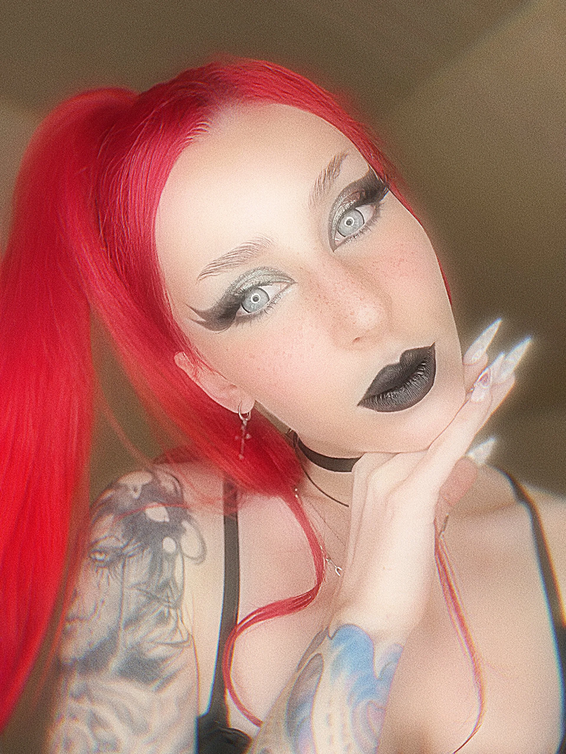 XXX Porn Photo of Nude vengeful_love 1