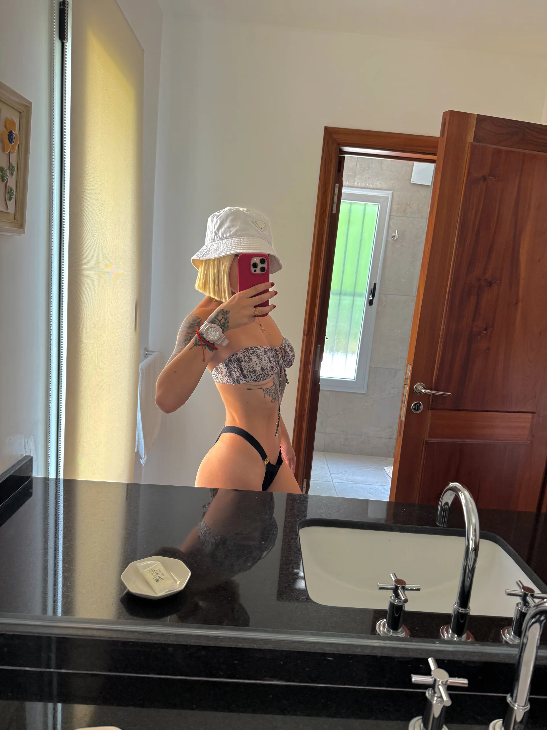 XXX Porn Photo of Nude lolalatinaa 2