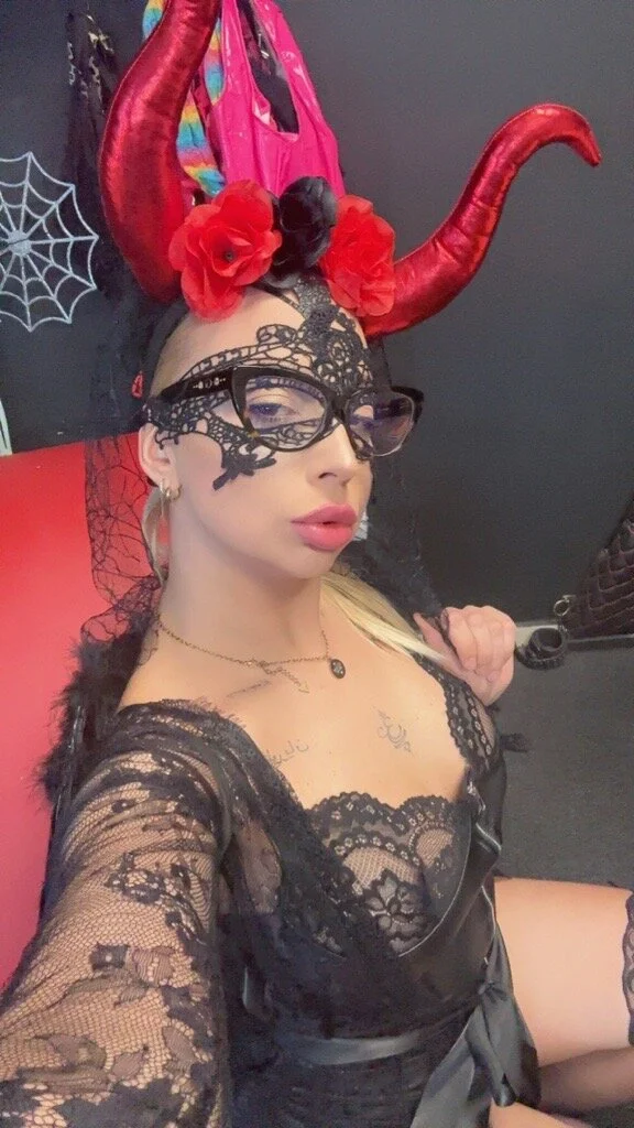 XXX Porn Photo of Nude OliviaSmith 90