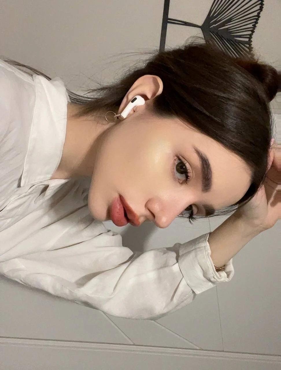 XXX Porn Photo of Nude shuggybaby 1