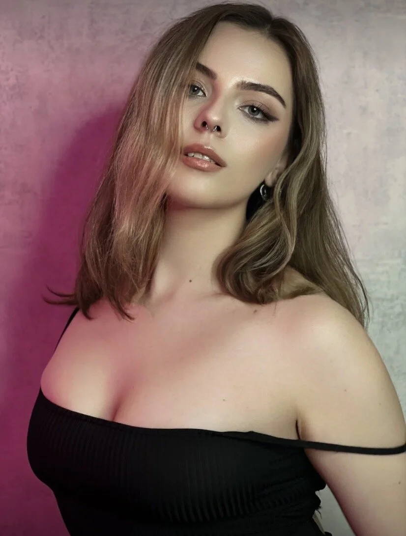 XXX Porn Photo of Nude alinadesire 6