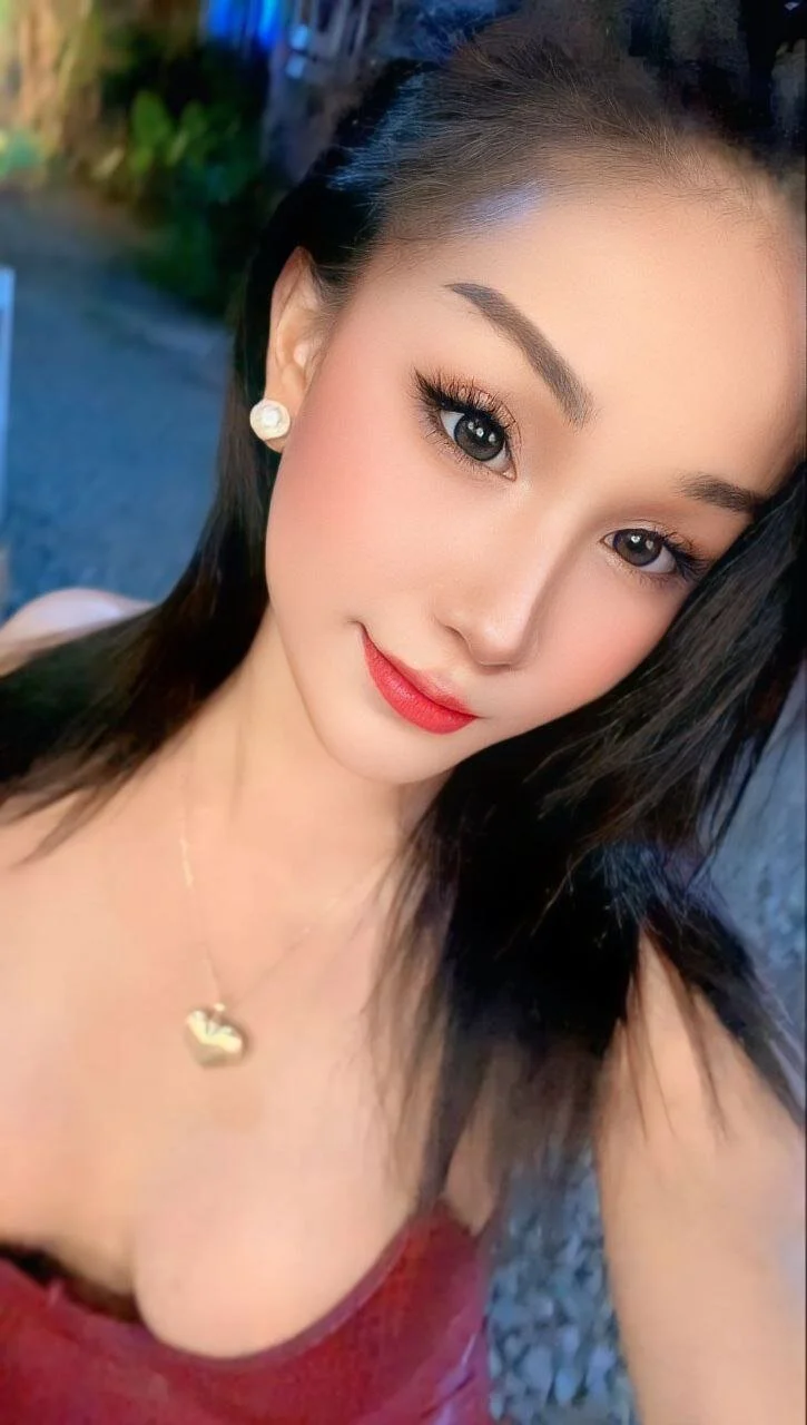 XXX Porn Photo of Nude AubreySaint 2