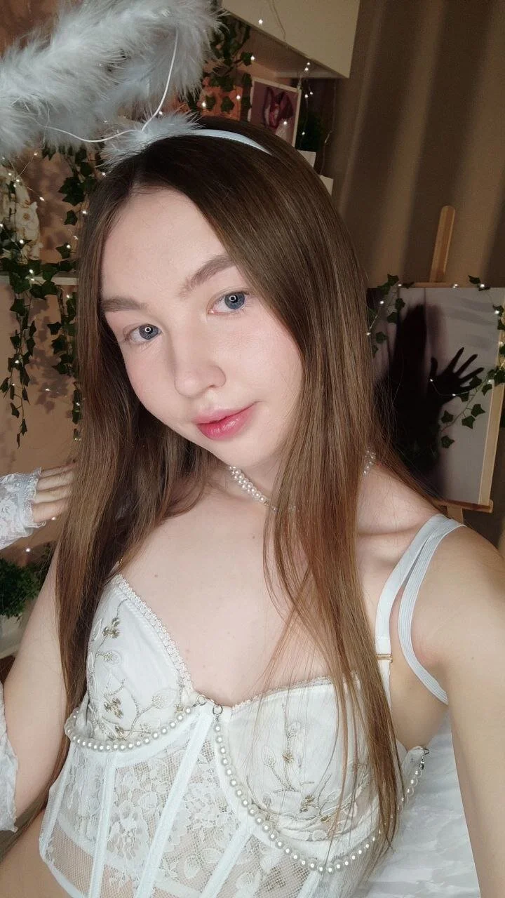 XXX Porn Photo of Nude ElfredaTupy 39