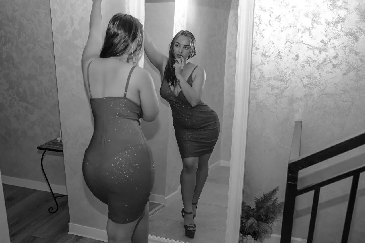 XXX Porn Photo of Nude ScarletVex 5