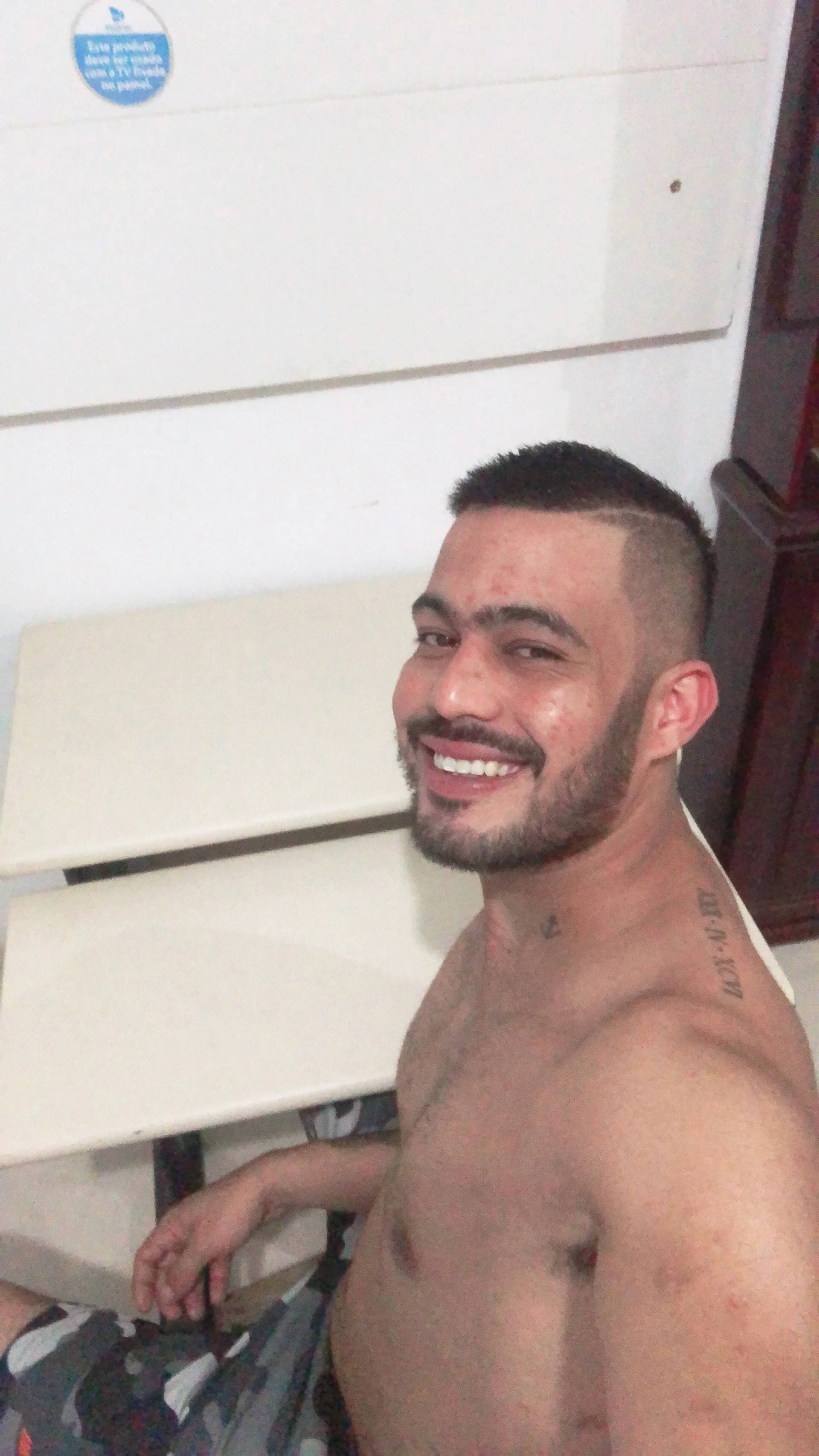 XXX Porn Photo of Nude MikeDelfin0 4