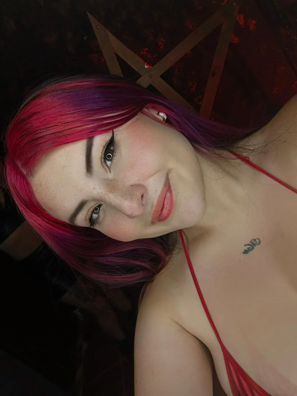 XXX Porn Photo of Nude mrGeorgina_clhoe_bdsm 7