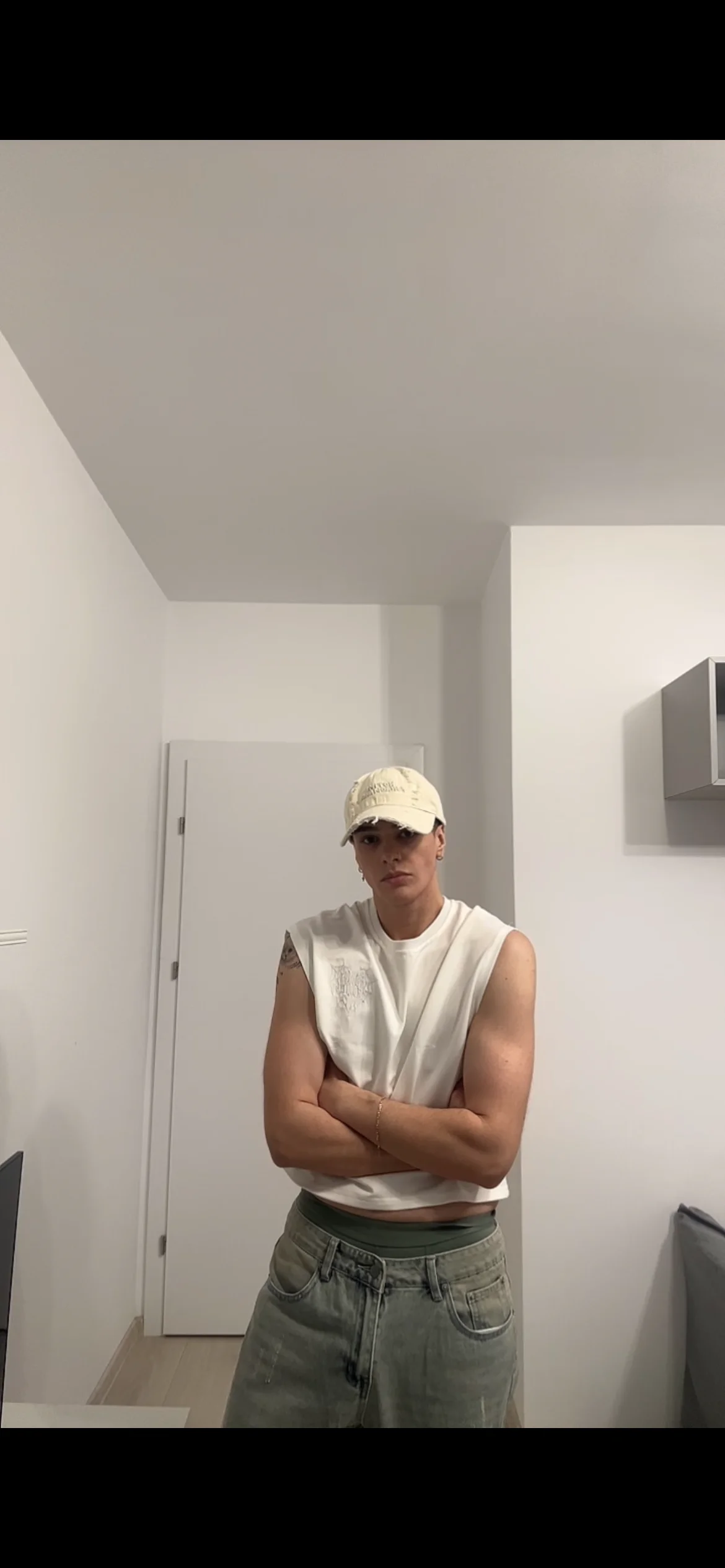 XXX Porn Photo of Nude LukeTGuy 6